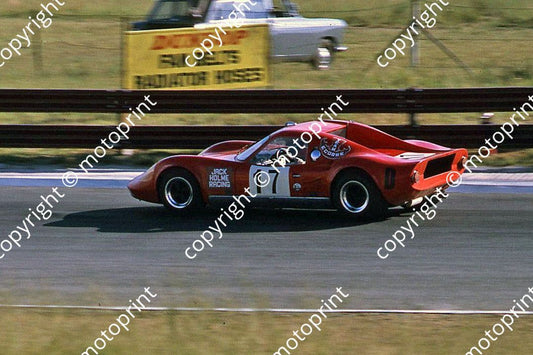 1971 9hr Chevron BMW B8 B vd Merwe Conchie 027 (thanks Vito Momo via G Cavalieri) cropped