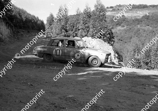 1971 BNU 10 M Antunes Guimaraes, A Cavados Isuzu 1500S K500b (courtesy Roger Swan) (17)