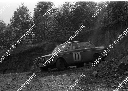 1971 BNU 11 Jannie Kuun, Kassie  Kasselman Volvo (courtesy Roger Swan) (13)
