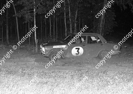 1971 BNU 3 Ewold, Minota van Bergen Datsun K500H (courtesy Roger Swan) (20)