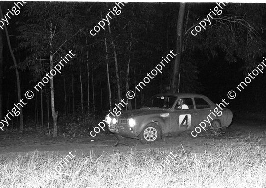 1971 BNU 4 Jan Hettema, Willem van Heerden Escort K500H (courtesy Roger Swan) (13)