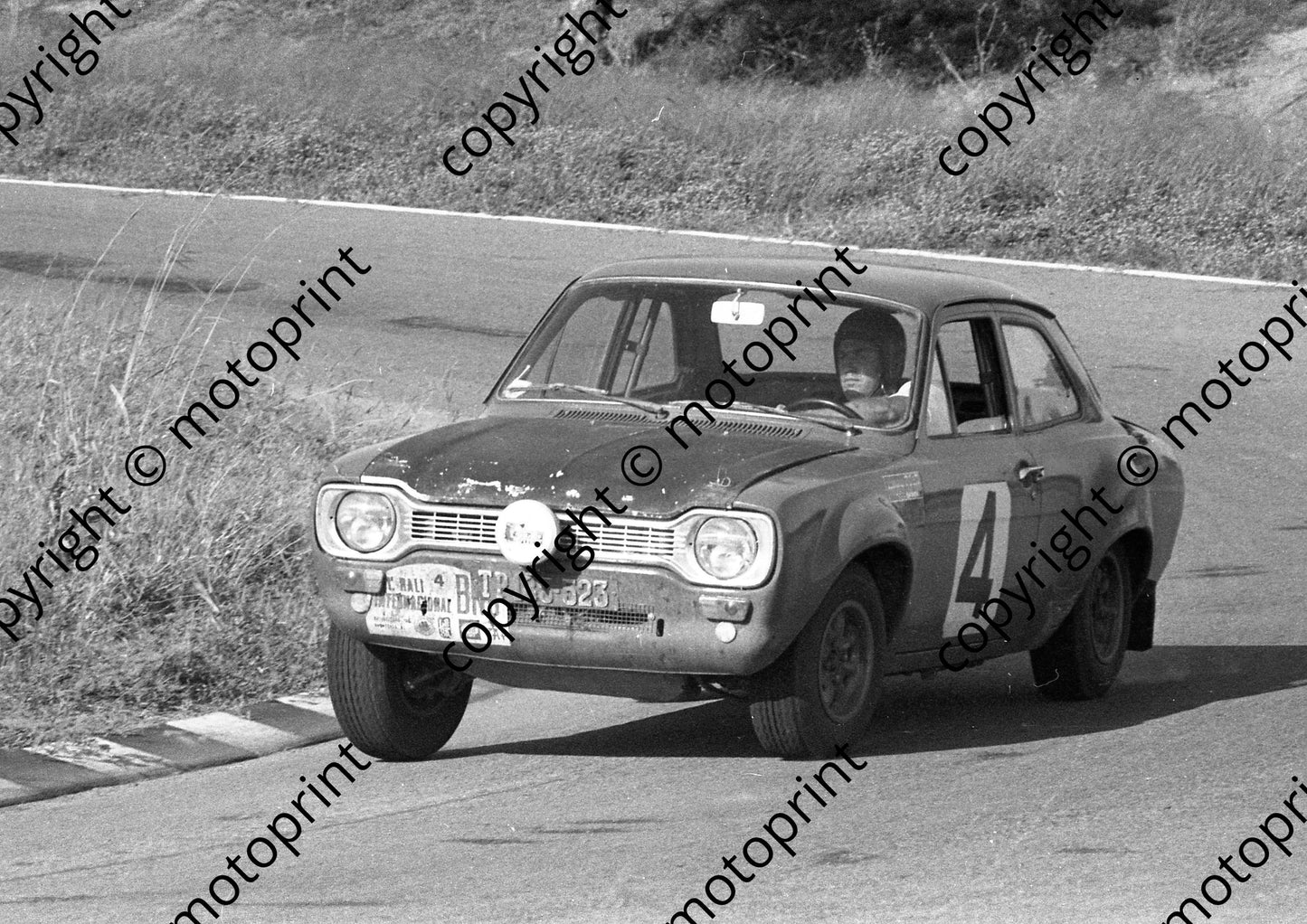 1971 BNU 4 Jan Hettema, Willem van Heerden Escort K500H (courtesy Roger Swan) (21)