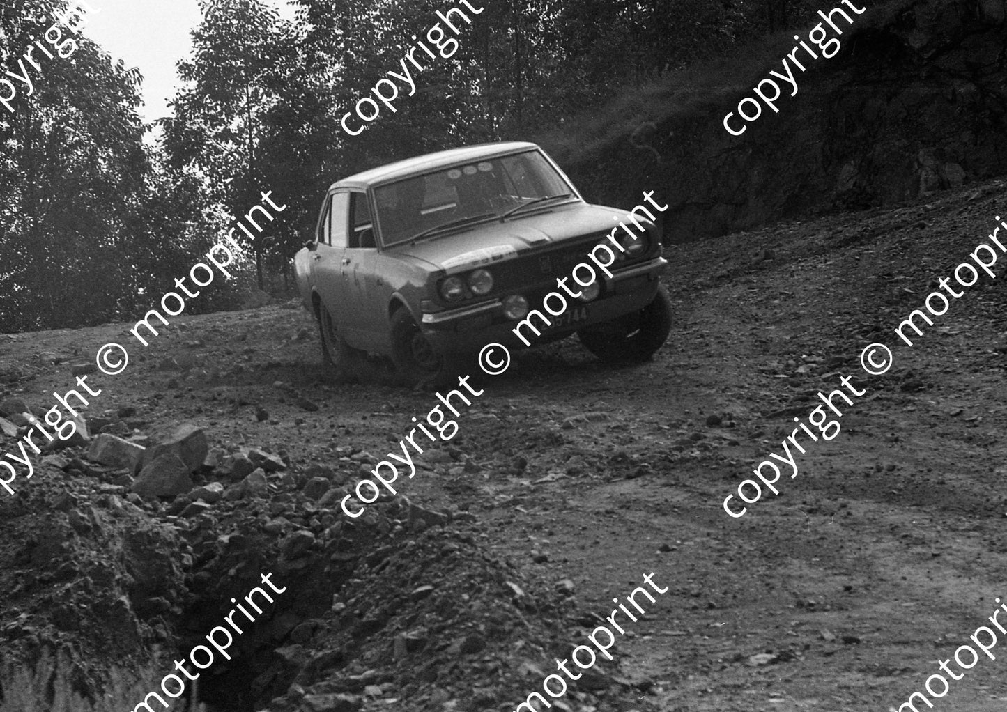1971 BNU 5 Chris Swanepoel, Gus Crous Toyota K500H (courtesy Roger Swan) (11)