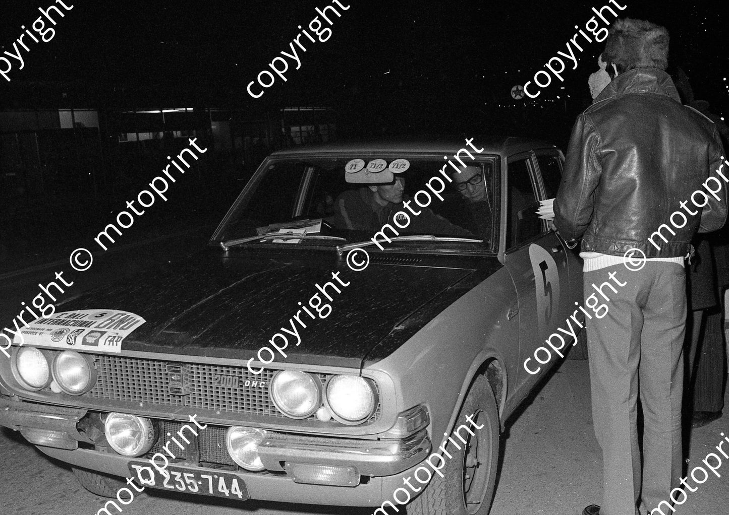 1971 BNU 5 Chris Swanepoel, Gus Crous Toyota K500H (courtesy Roger Swan) (16)