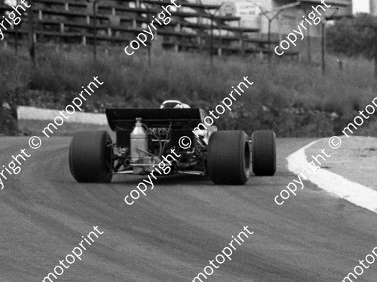 1971 SA GP Jackie Stewart pre-race testing Kya (permission Malcolm Sampson Motorsport Photography) (5)