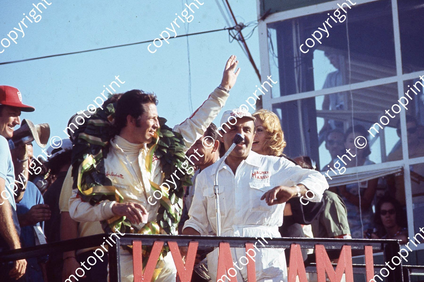 1971 SA GP podium Andretti Magnetti Marelli man  (thanks Ken Stewart)157