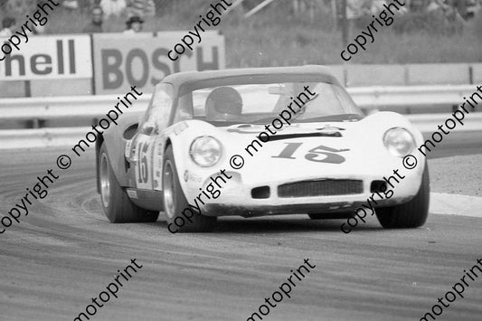 1972 9 hr SP 15 Chevron BMW B8 Harrower Conchie (permission Malcolm Sampson Motorsport Photography) 1972 9 hr  (161)