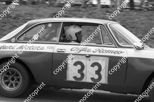 1972 PMC 3 hr 33 John Lauryssen Alfa GTV (courtesy Roger Swan) (1)