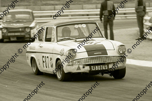 1972 SL Star prod F87 Anglia S Nurick (permission Malcolm Sampson Motorsport Photography)  (108)