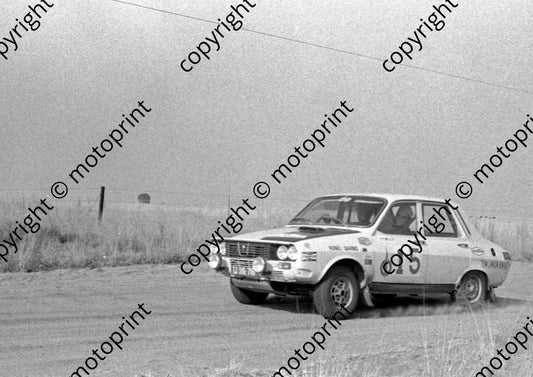 1972 Total 15 Hein, Ronel Dahms Renault R12 Gordini 3rd (courtesy Roger Swan)(courtesy Roger Swan) (6)