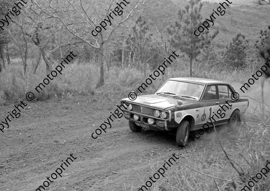 1972 Total 1 Chris Swanepoel, Gus Crous Toyota 4th (courtesy Roger Swan) (45)