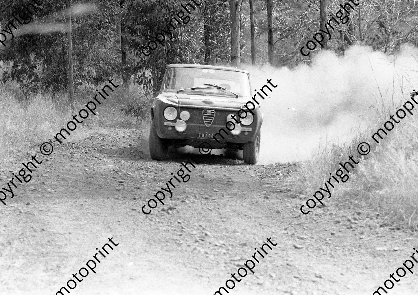 1972 Total 20  Neels Vermaak, Spotti Woodhead Alfa 2nd (courtesy Roger Swan) (3)