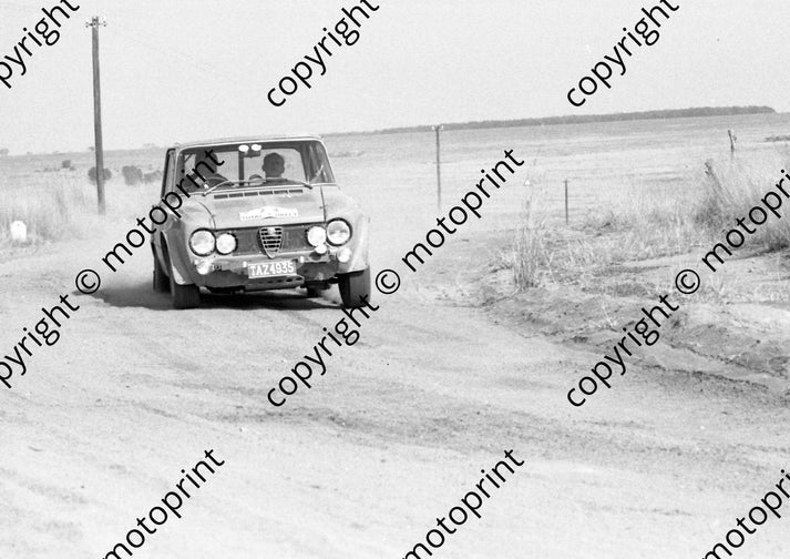 1972 Total 24 Eugene Bosman, A Shead Alfa Guilia (courtesy Roger Swan ...