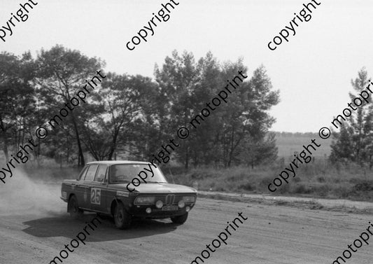 1972 Total 25 H Veenendal, P Zambelis  BMW  2000 (courtesy Roger Swan) (24)