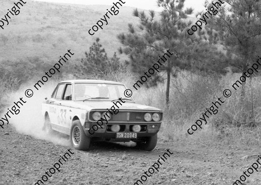 1972 Total 33 A Grant, G Spencer Toyota GSL 8th (confirm ID) (courtesy Roger Swan) (2)