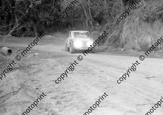 1972 Total 35 Bokkie Steyn, Mrs Magdel Steyn 1600 Alfa 14th (courtesy Roger Swan) (6)