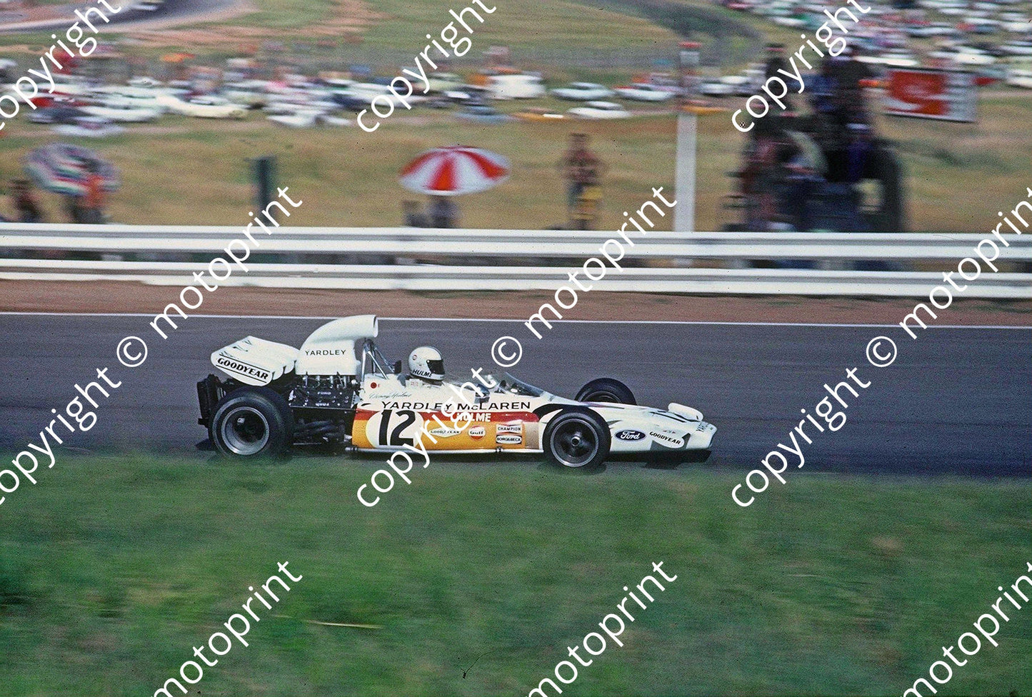 1972 a4 SA GP Hulme McL M19            (IvH file)(103)