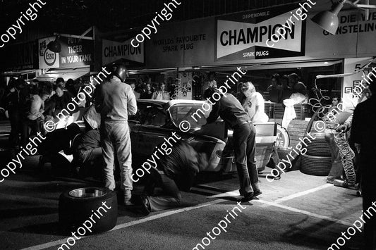 1973 9 hr 4 BMW 3.0CSL Pits night Stuck ready to get in (permission Roger Swan)