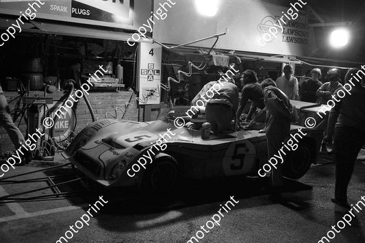 1973 9 hr 5 Hunt Bell Mirage Ford night pits (permission Roger Swan) (2)
