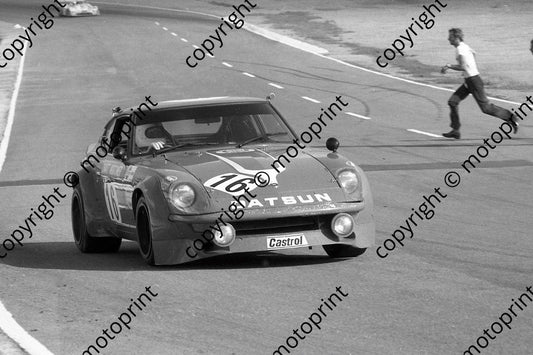 1973 9 hr 5 mad bastards Datsun 240Z Mortimer (permission Roger Swan)