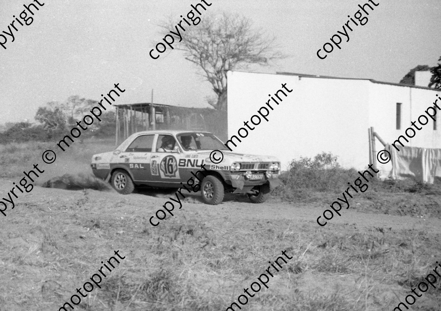 1973 BNU 16 1113 Louis Cloete, Mike Hooper Chev Firenza (courtesy Roger Swan) (26)