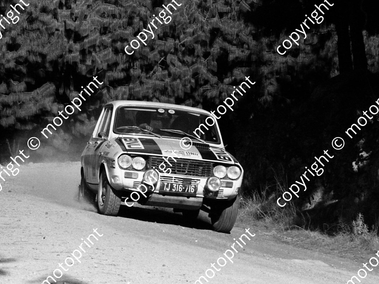 1973 BNU 25 1114aHein, Ronel Dahms Renault 12  (courtesy Roger Swan) (16)