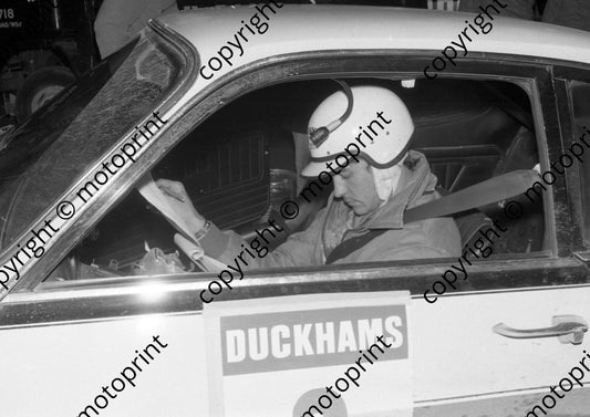 1973 Duckhams 2 Leon Joubert Chev V8 (courtesy Roger Swan) (18)