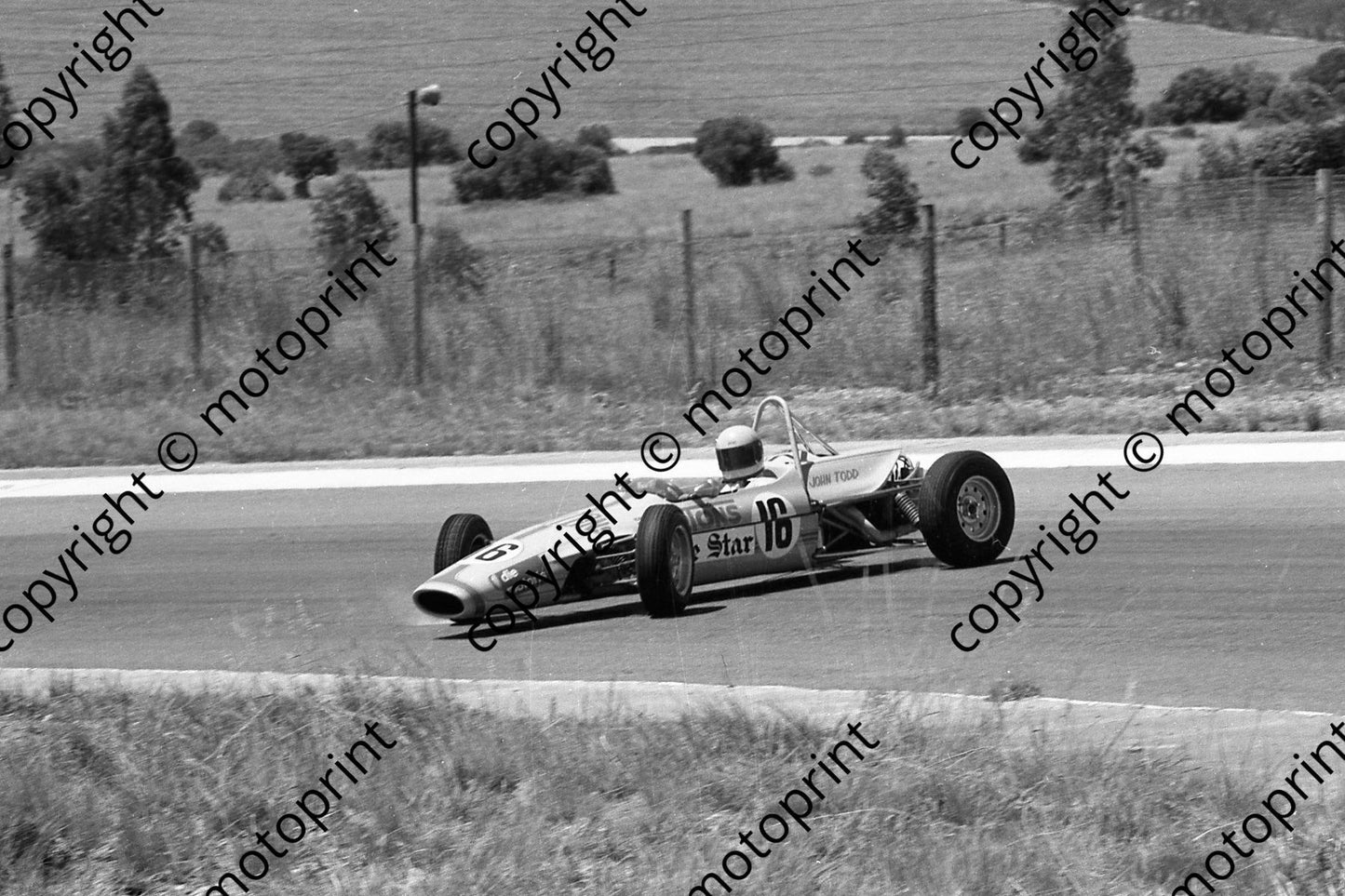 1973 FF Kya 16 John Todd Titan Mk4 (permission Malcolm Sampson Motorsport Photography) (2)