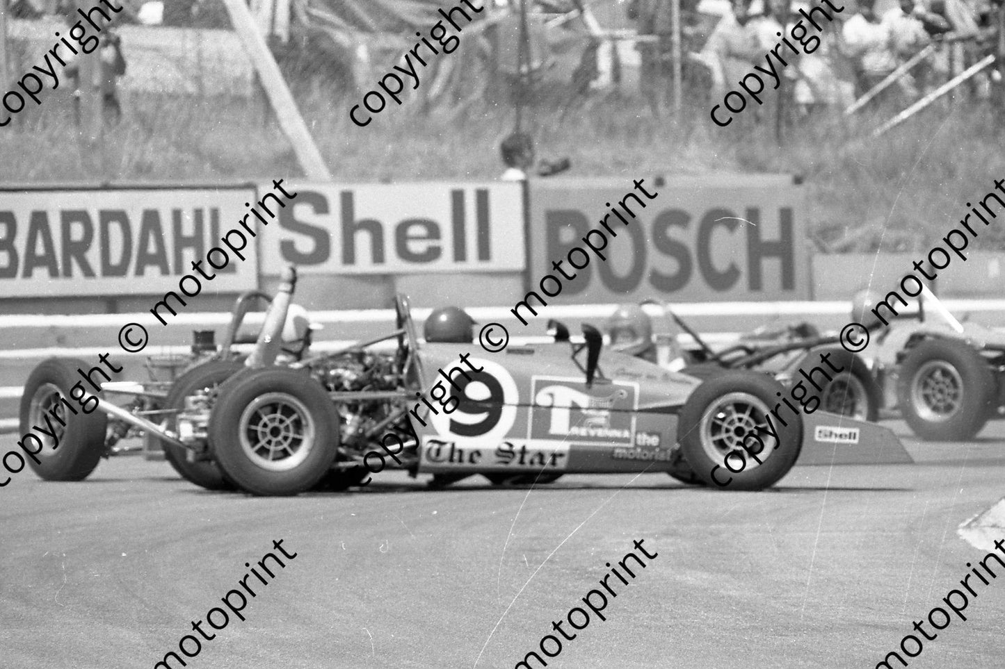 1973 FF Kya 9b George van Straaten Lotus 61 4 Brian von Hage Merlyn Mk20 Clubhouse (permission Malcolm Sampson Motorsport Photography) (4)