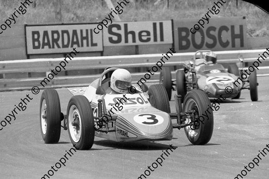 1973 FV Kya 3 G Gouws NOTE 72 T Martin (permission Malcolm Sampson Motorsport Photography) 1973 Kya FV Highveld 100  (5)