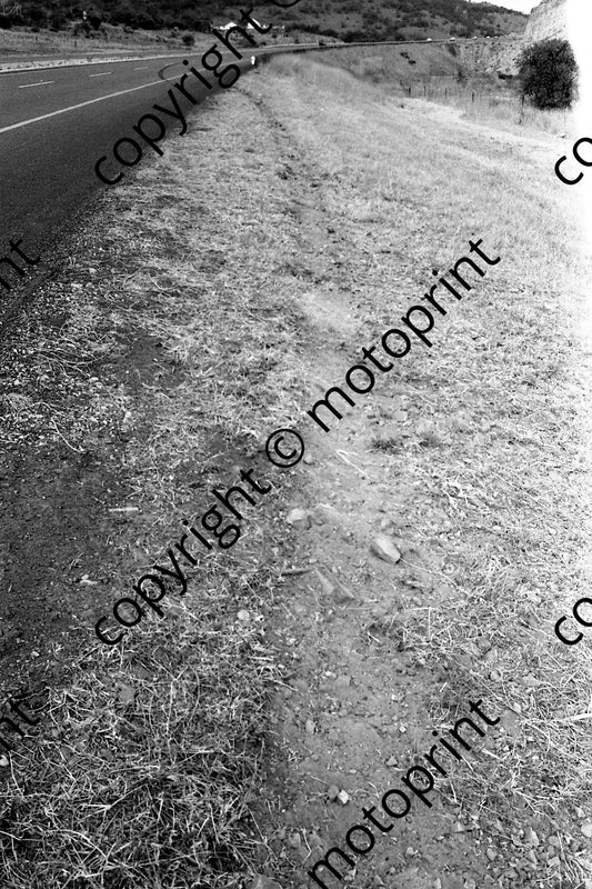 1973 Lucas 4 Elbie Odendaal, Christo Kuun Escort after falling off trailer 1148  (courtesy Roger Swan) (2)