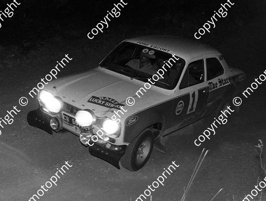 1973 Lucky Strike 1 Elbie Odendaal, Christo Kuun Escort (courtesy Roger Swan) (36a)