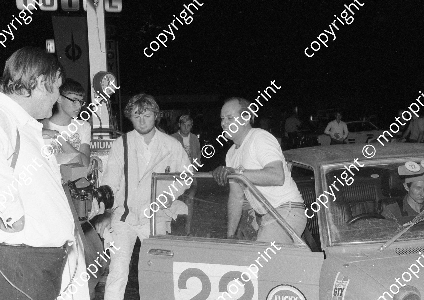 1973 Lucky Strike 22 ......Evert van Niekerk left (courtesy Roger Swan) (68)