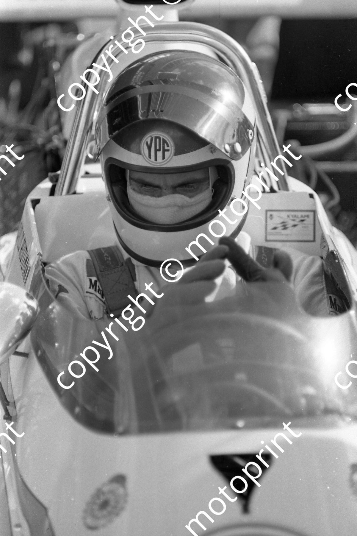 1973 SA GP SS 0 Reutemann in car (permission Malcolm Sampson Motorsport Photography)  (515)