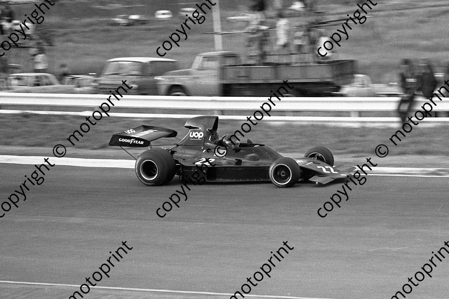 1973 SA GP SS 22 Oliver Shadow DN1-1a (permission Malcolm Sampson Motorsport Photography)  (102)