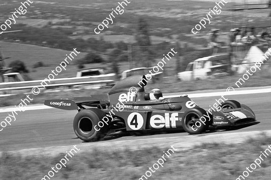 1973 SA GP SS 4 Stewart in Cevert car after practice crash (permission Malcolm Sampson Motorsport Photography)  (361)