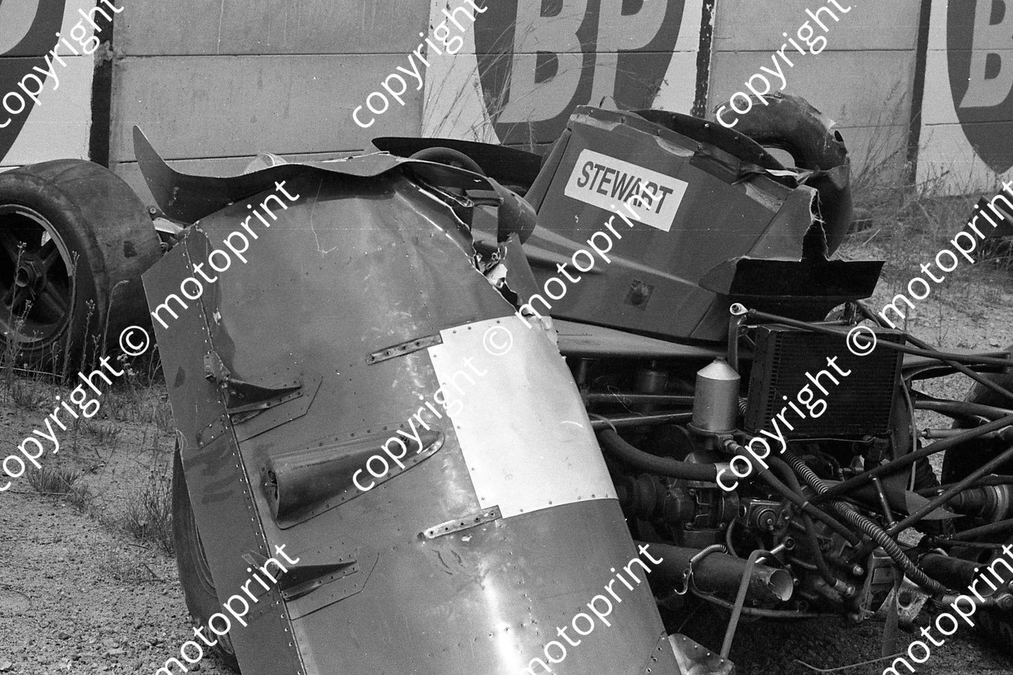 1973 SA GP Stewart Tyrrell practice off Crowthorne 004b