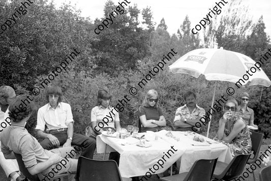 1973 SA GP prizegiving TYrrell mechanics left to middle (thanks Ken Stewart) (12)
