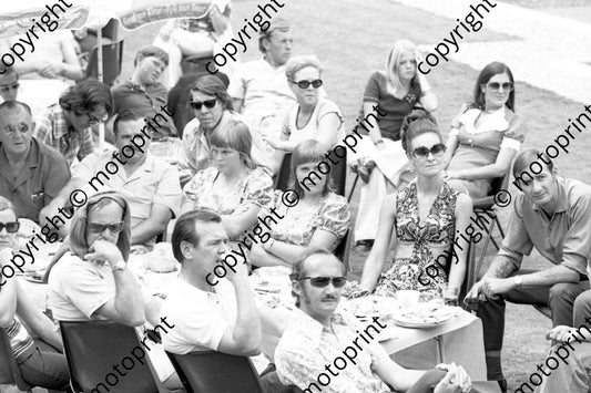 1973 SA GP prizegiving chief timekeeper John de la Hunt party, john middle row left, daughters middle row  (thanks Ken Stewart)(8)