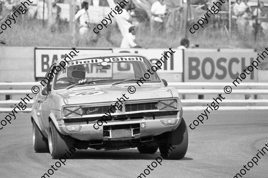 1973 SL Star prod C18 Chev Firenza Bob Thomas (permission Malcolm Sampson Motorsport Photography)  (411)