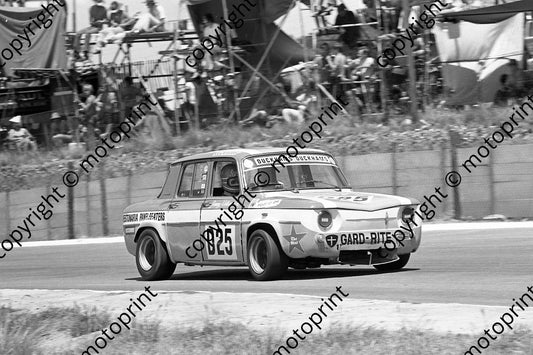 1973 SL Star prod D25 J Williamson R8  (permission Malcolm Sampson Motorsport Photography)  (450)