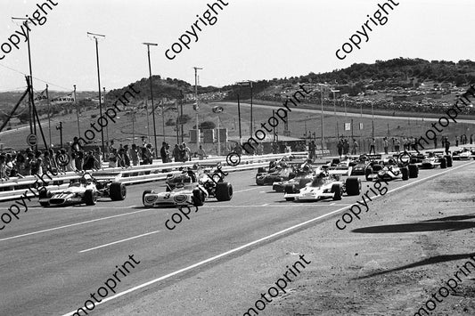 1973 SS Highveld 100 SS start Paddy Driver, Eddie Keizan, Dave Charlton  (courtesy Roger Swan)