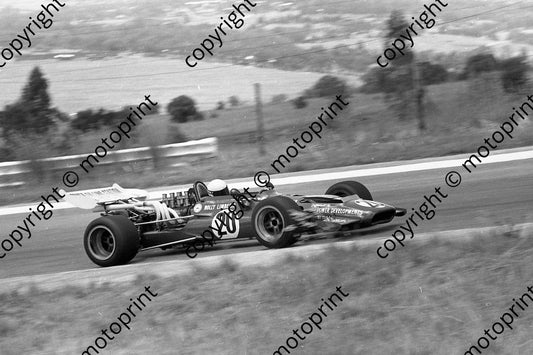 1973 SS Kya 20 Nolly Limberis Surtees TS5 (permission Malcolm Sampson Motorsport Photography)