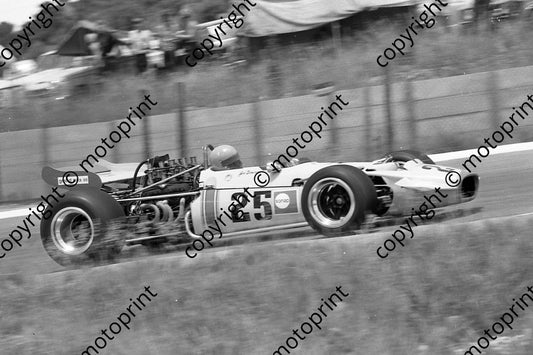 1973 SS Kya 25 Joe Domingo Lola T142 (permission Malcolm Sampson Motorsport Photography)