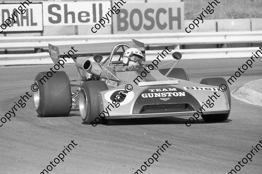 1973 SS Kya 6 John Love Chevron B25 (permission Malcolm Sampson Motorsport Photography) (3)