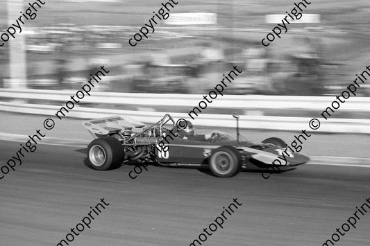 1973 SS Republic Trophy Nols Nieman Surtees TS8 (courtesy Roger Swan)