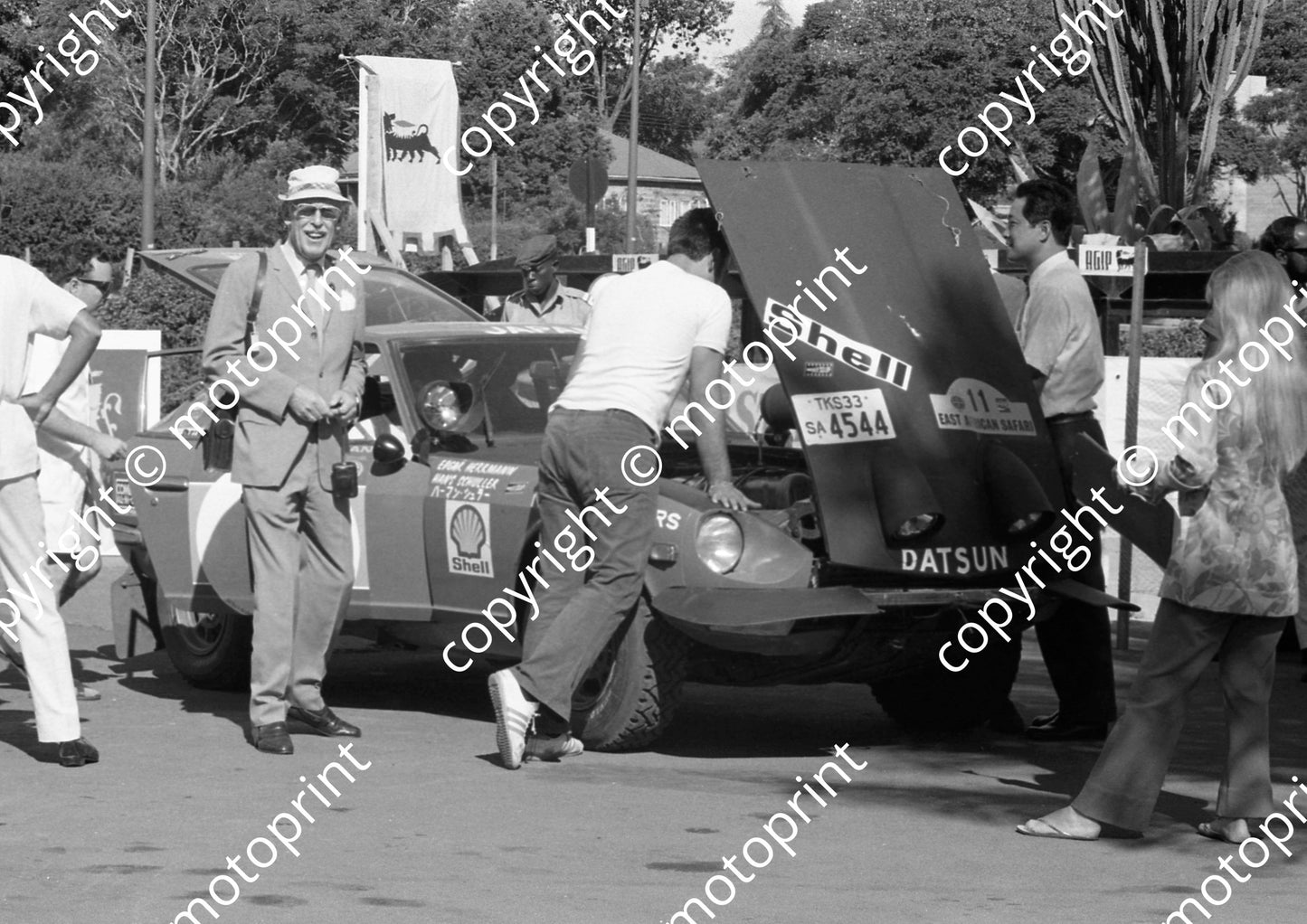 1973 Safari 11 NOTE Huschke van Hanstein left 1054  (courtesy Roger Swan) (28)