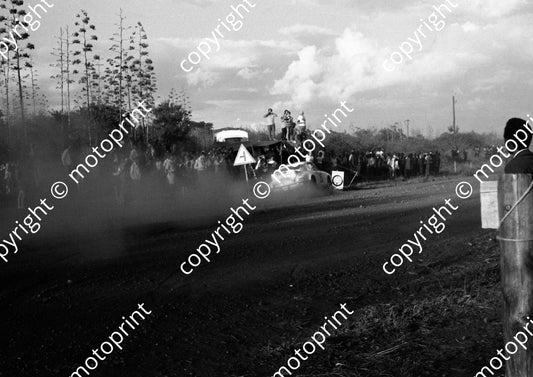 1973 Safari 25 Bill Fritschy, Viscount (Kim) Mandeville Porsche 911S 1050 (courtesy Roger Swan) (25)