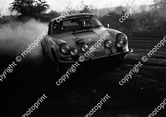 1973 Safari 25 Bill Fritschy, Viscount (Kim) Mandeville Porsche 911S 1050 (courtesy Roger Swan) (26)