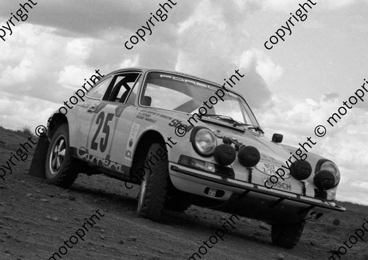 1973 Safari 25 Bill Fritschy, Viscount (Kim) Mandeville Porsche 911S 1053  (courtesy Roger Swan) (2)